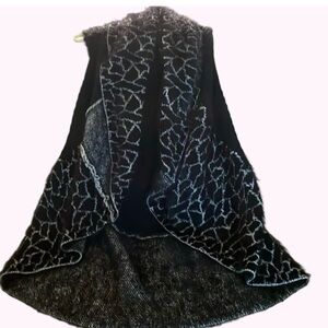Sioni Studio Cardigan Vest Women Size M Black Cream Giraffe Print Multi Textured
